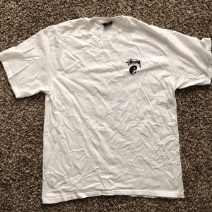 STUSSY TEE